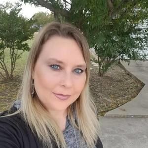 Meet your Posher, Janet